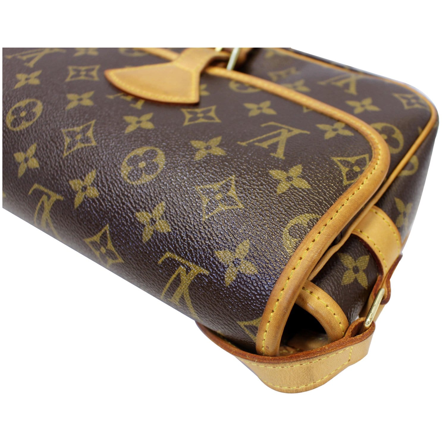 Brown Louis Vuitton Monogram Sologne Crossbody Bag – Designer Revival