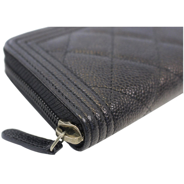 Chanel Boy Caviar leather wallet - zip