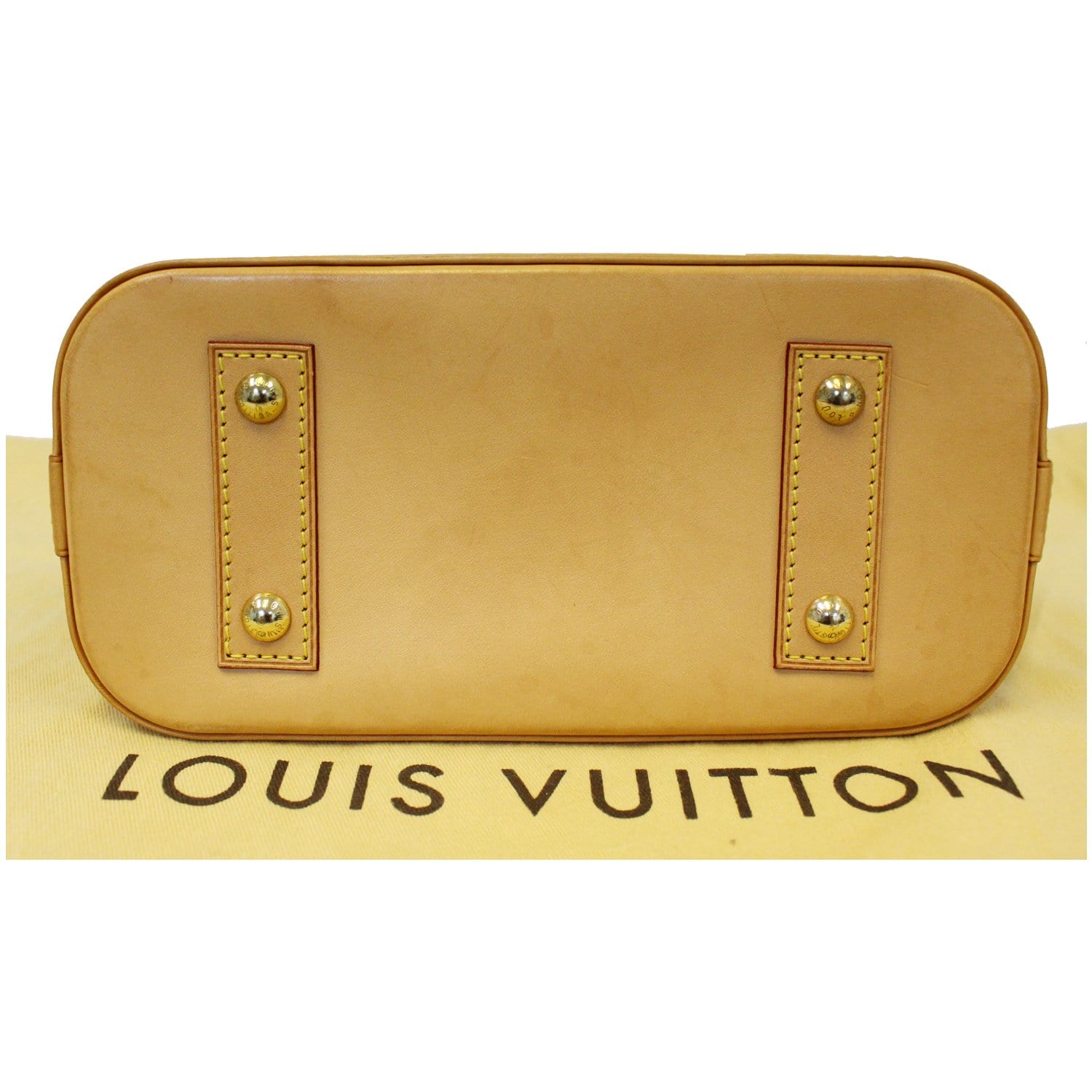 Louis Vuitton alma BB handbags, louis vuitton alma bb outfit This miniature  version in Damier Ebène canvas easily holds keys, wallet, smartphone and  lipstick. : u/carsenlozano