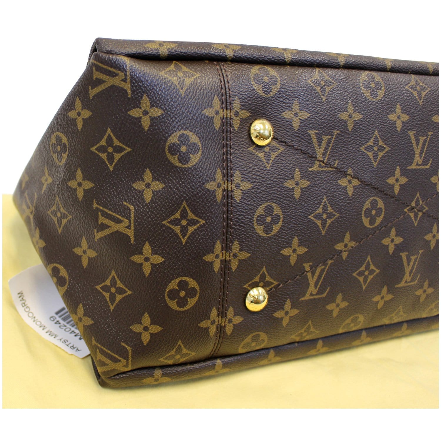 Louis Vuitton Artsy MM Monogram Shoulder Bag For Women