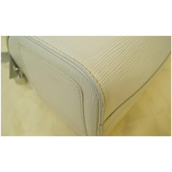 Louis Vuitton Speedy 30 Epi Leather Satchel Bag padlock