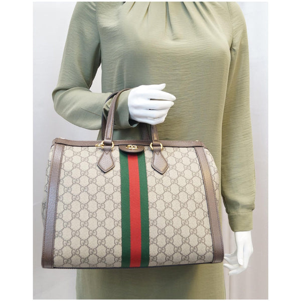 GUCCI Ophidia Medium GG Supreme Tote Shoulder Bag Beige 524537