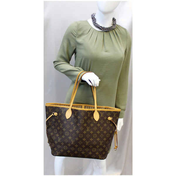 Louis Vuitton Neverfull MM Monogram Canvas tote Bag for women