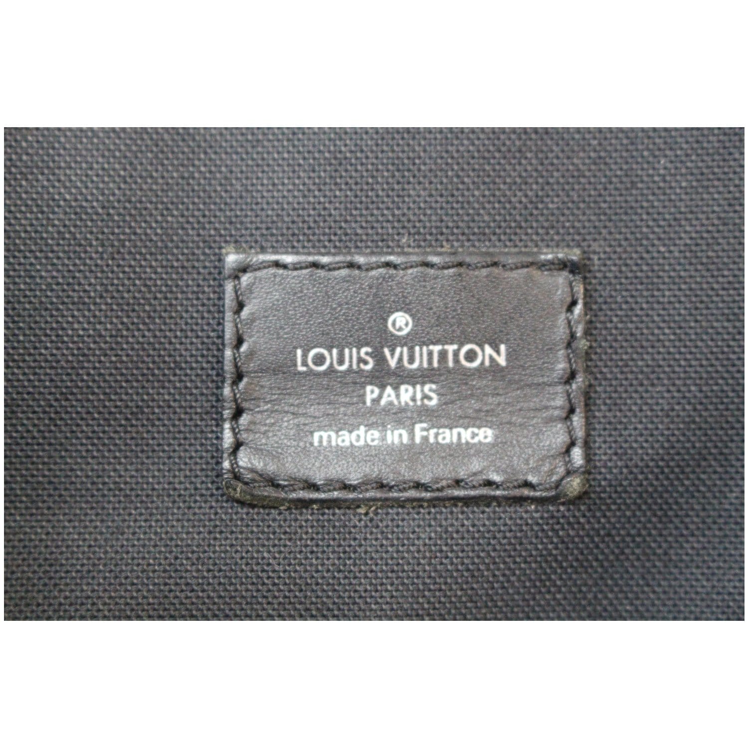 Louis Vuitton Monogram Canvas Macassar Christopher PM Backpack (SHF-21 –  LuxeDH