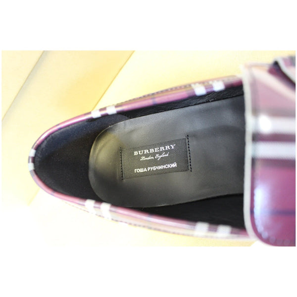  Burberry Check Leather Loafers - preowned