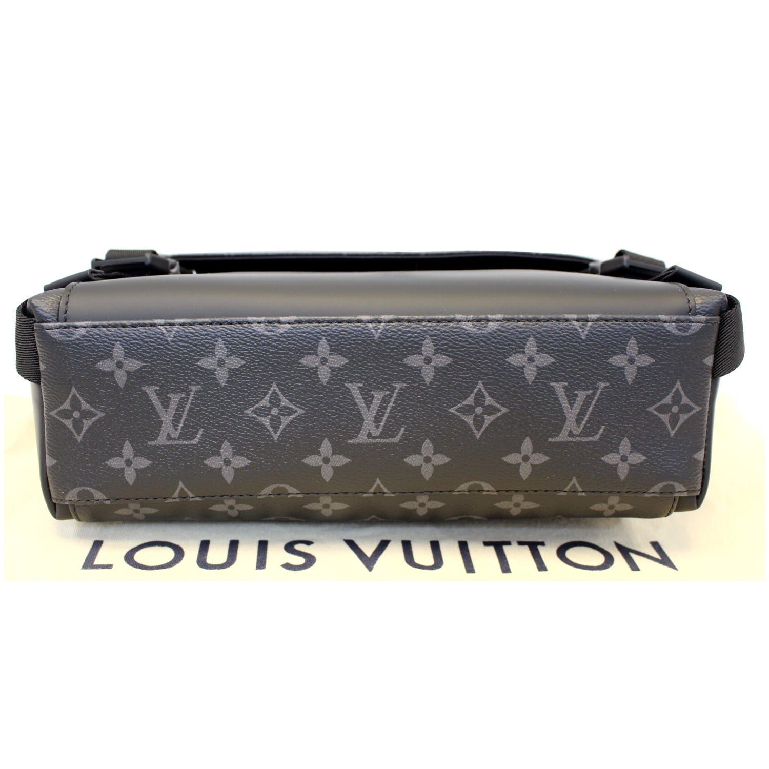 Voyager cloth bag Louis Vuitton Blue in Cloth - 20053641