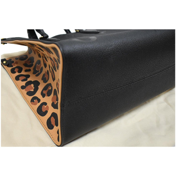 LOUIS VUITTON Onthego MM Wild At Heart Leather Shoulder Bag Black