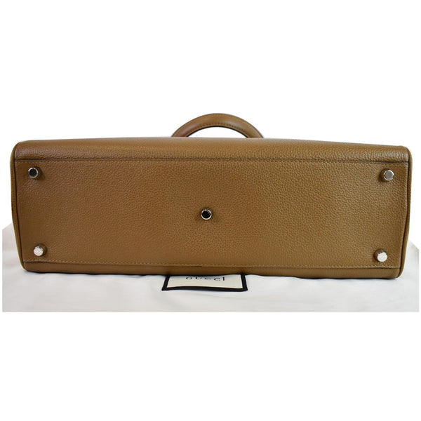 Gucci Medium Zumi Grainy Leather bag metal feet