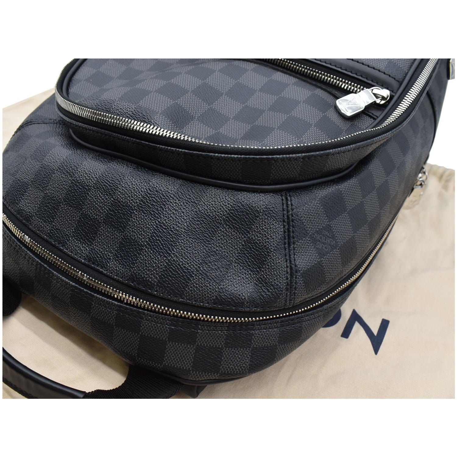 Michael backpack cloth bag Louis Vuitton Black in Cloth - 33463897