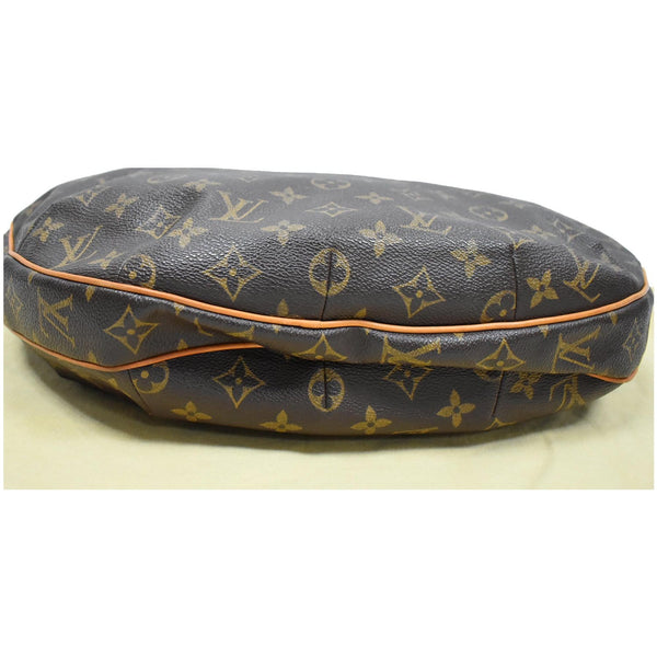LOUIS VUITTON Croissant GM Monogram Canvas Shoulder Bag Brown