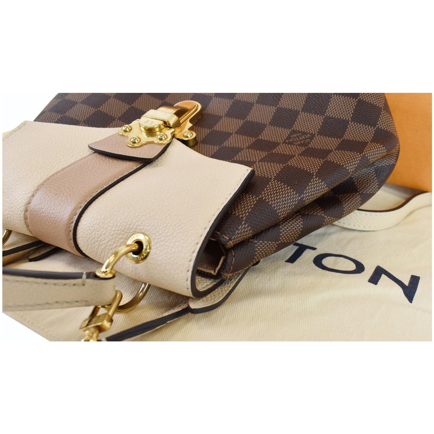 Clapton leather backpack Louis Vuitton Brown in Leather - 26392502