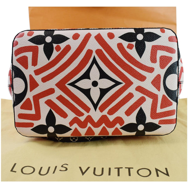 Louis Vuitton Crafty NeoNoe MM Monogram Canvas Bag flat bottom