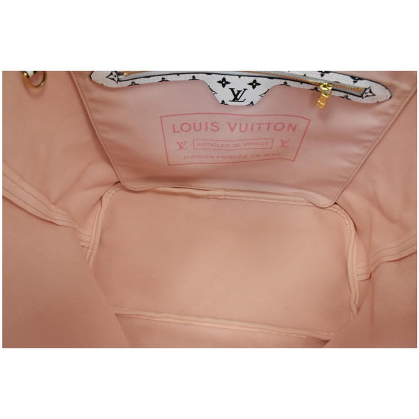 Louis Vuitton Giant Neverfull MM Pink Canvas Interior Handbag - Inside Zip