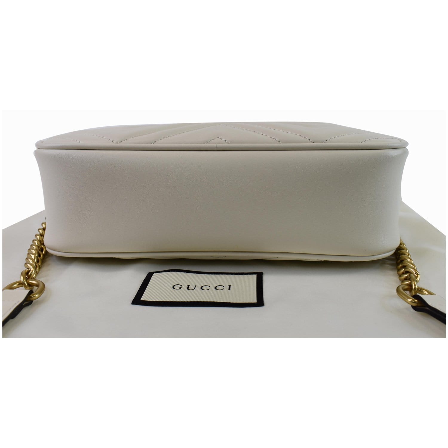 Gg marmont flap leather crossbody bag Gucci White in Leather - 31860622