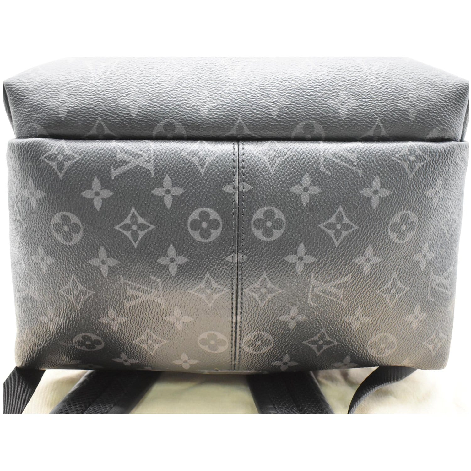 LOUIS VUITTON DISCOVERY BACKPACK PM MONOGRAM ECLIPSE - LVB008