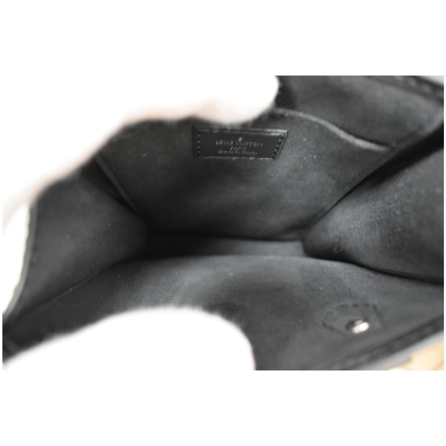 Louis+Vuitton+Petit+Sac+Plat+Crossbody+Black+Leather+Monogram+