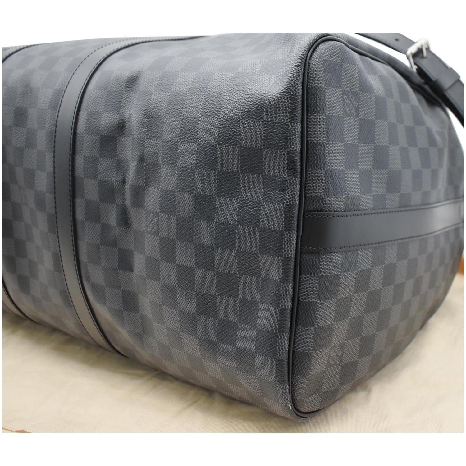 Louis Vuitton Damier Graphite Keepall Bandouliere 55 - Black Weekenders,  Bags - LOU796180