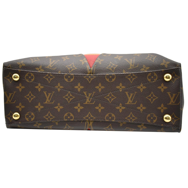 Louis Vuitton V Tote MM Monogram Canvas Tote Bag - DDH
