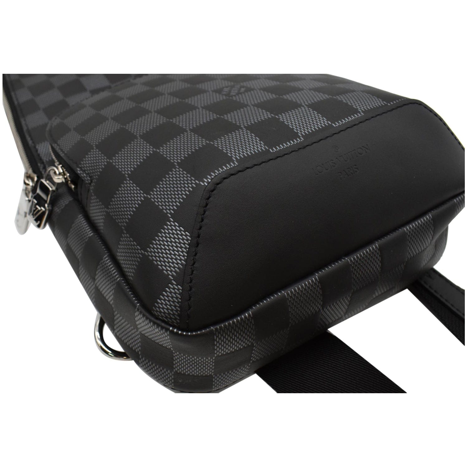 Authentic Louis Vuitton Damier Graphite 3D e Sling Bag Black
