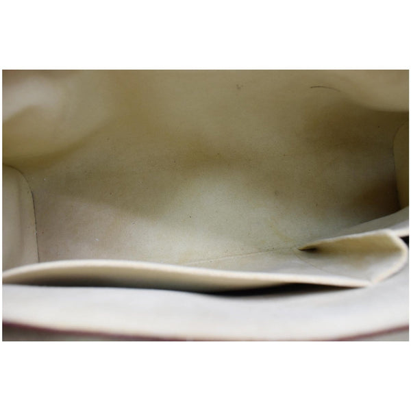 Louis Vuitton Beverly MM Monogram Canvas Satchel Bag inside view