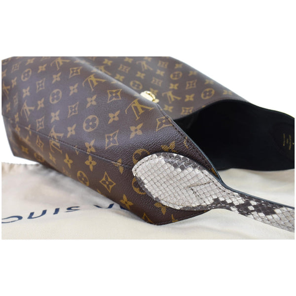 LOUIS VUITTON Flower Monogram Canvas Shoulder Hobo Bag Brown