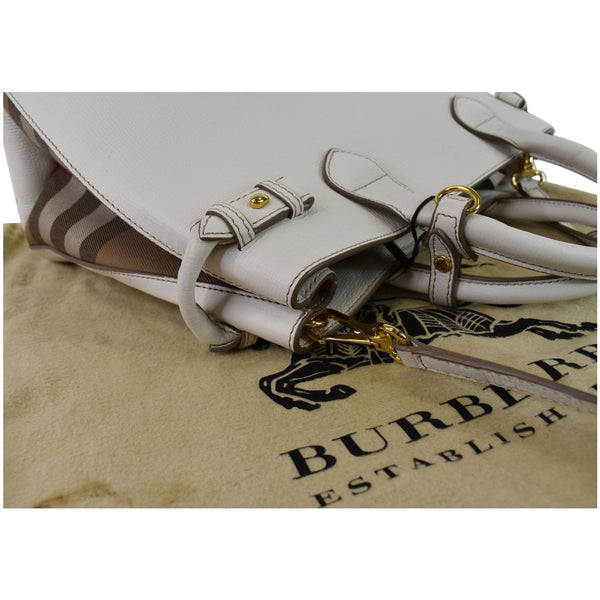 BURBERRY Banner Medium House Check Tote Bag White