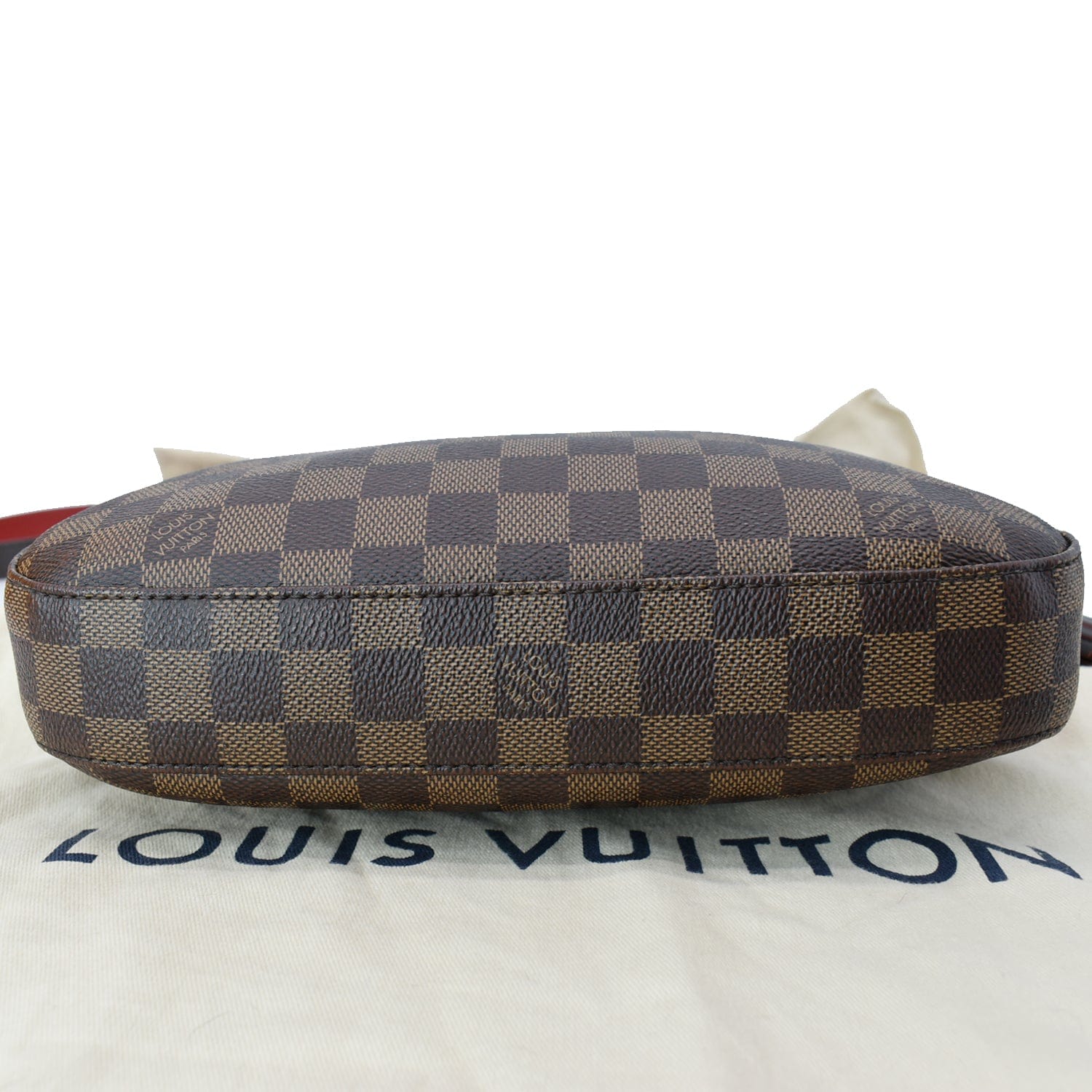 Authentic Louis Vuitton Damier Ebene South Bank Besace Bag Messenger B –  Paris Station Shop