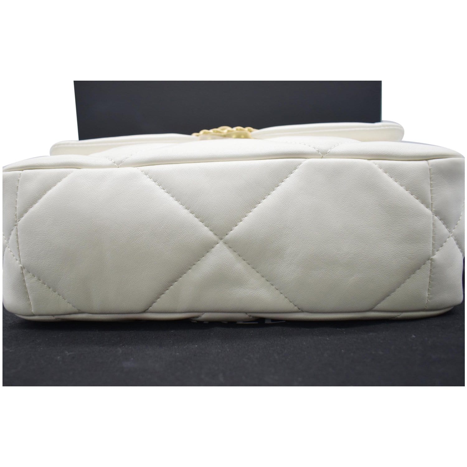 chanel small white handbag leather