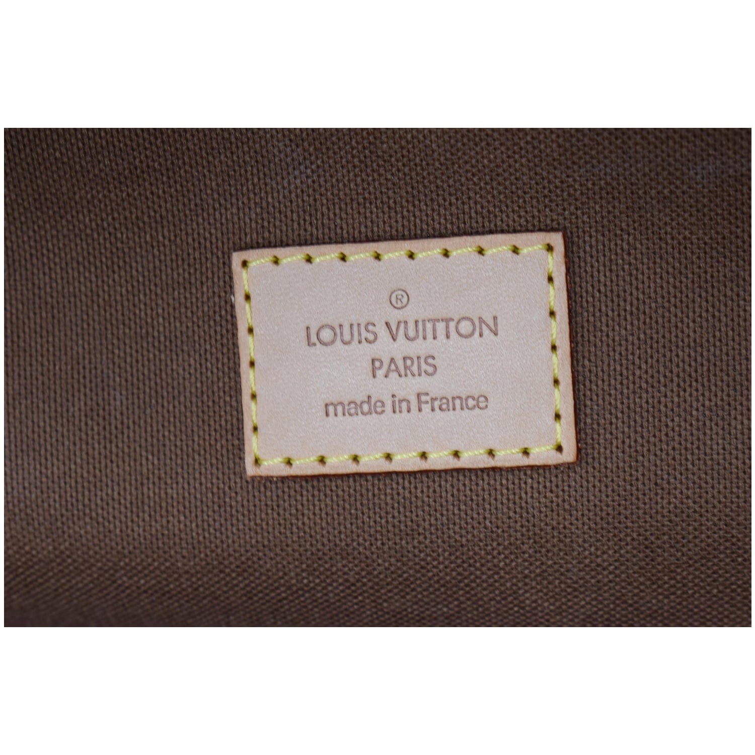 Eole cloth travel bag Louis Vuitton Brown in Cloth - 32603780