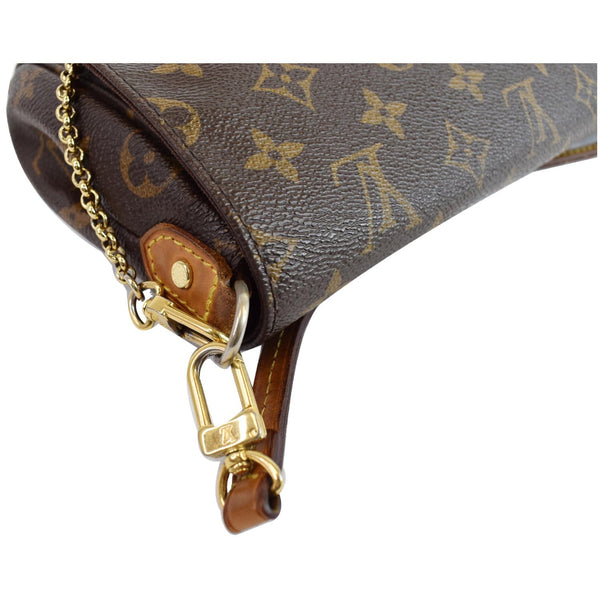 LOUIS VUITTON Favorite MM Monogram Canvas Crossbody Bag Brown