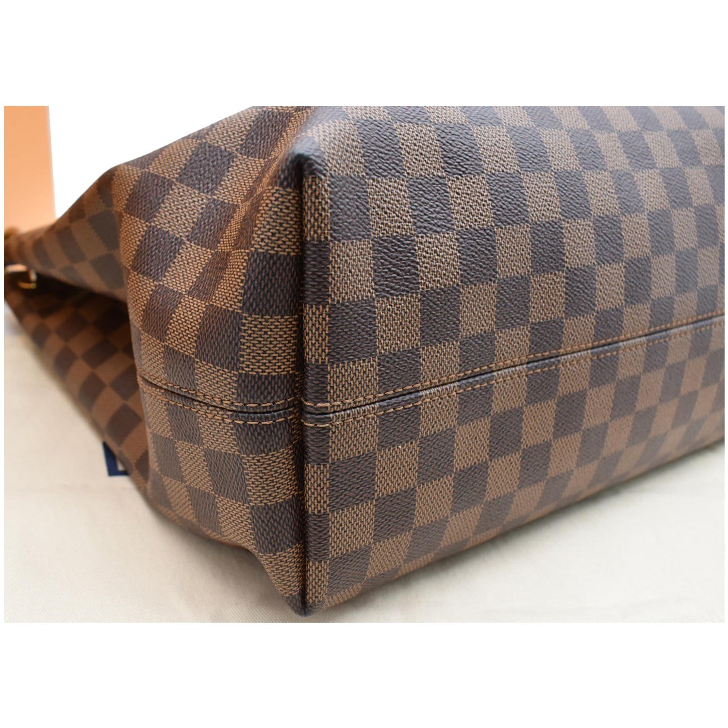 Louis Vuitton® Graceful MM Beige. Size  Louis vuitton, Louis vuitton  official website, Designer shoulder bags