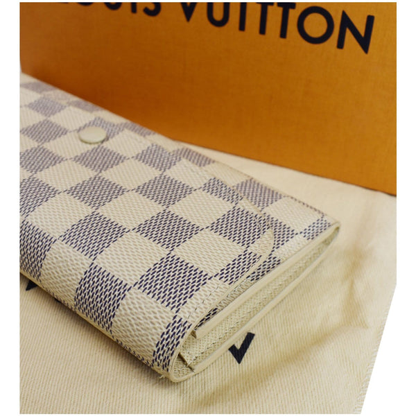 LOUIS VUITTON Emilie Damier Azur Wallet White