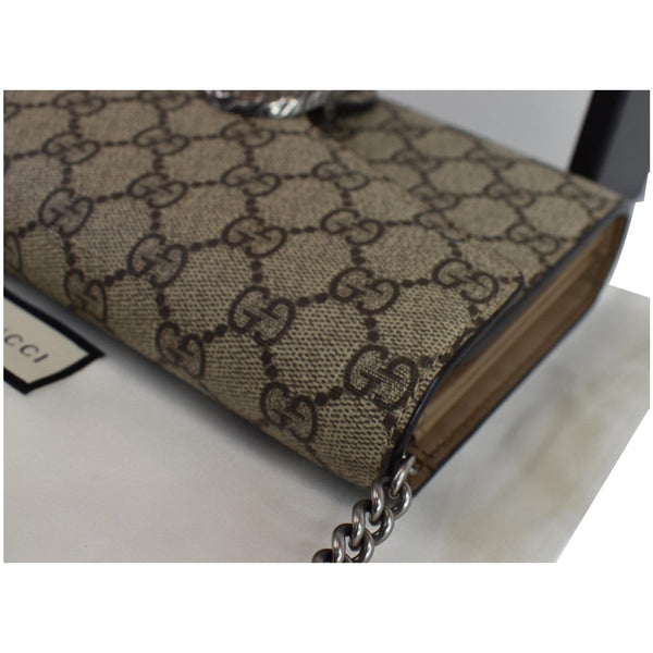 Gucci Dionysus GG Supreme Crossbody Chain Wallet Beige - corner focused