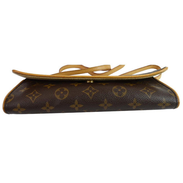 Louis Vuitton Pochette Twin GM Monogram Canvas Handbag - front side