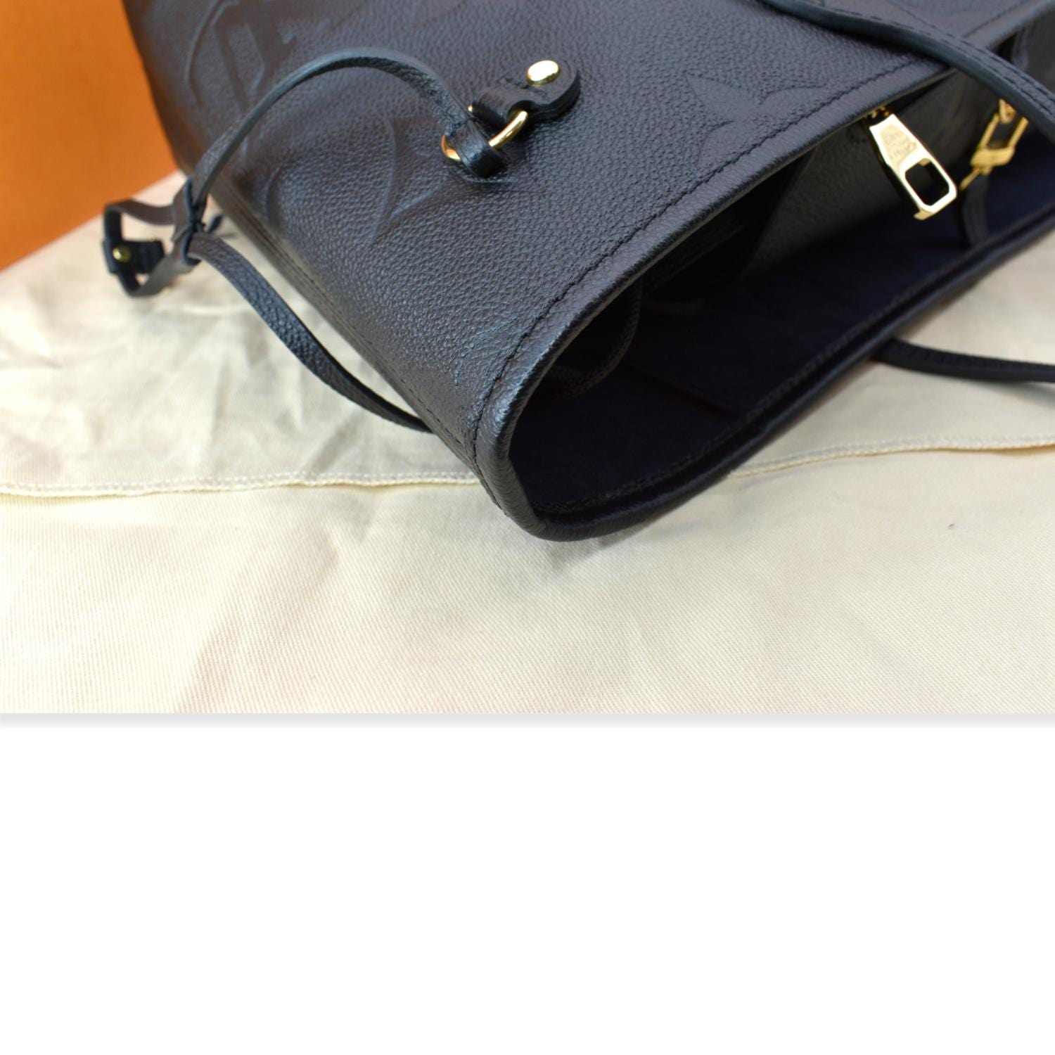 Louis Vuitton NWT 2021 Black Noir Neverfull Empreinte Leather MM Medium  Size