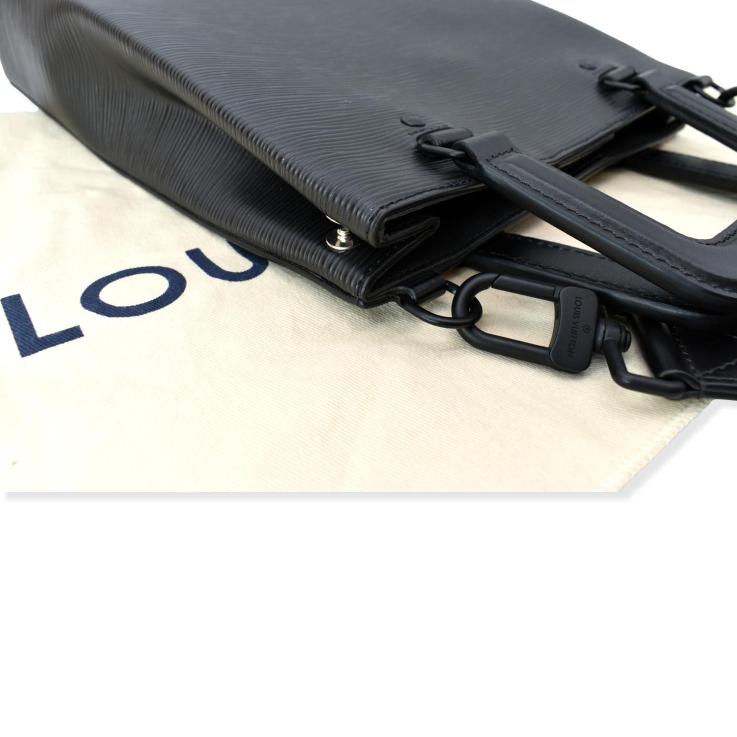 Louis Vuitton Petit Sac Plat Black