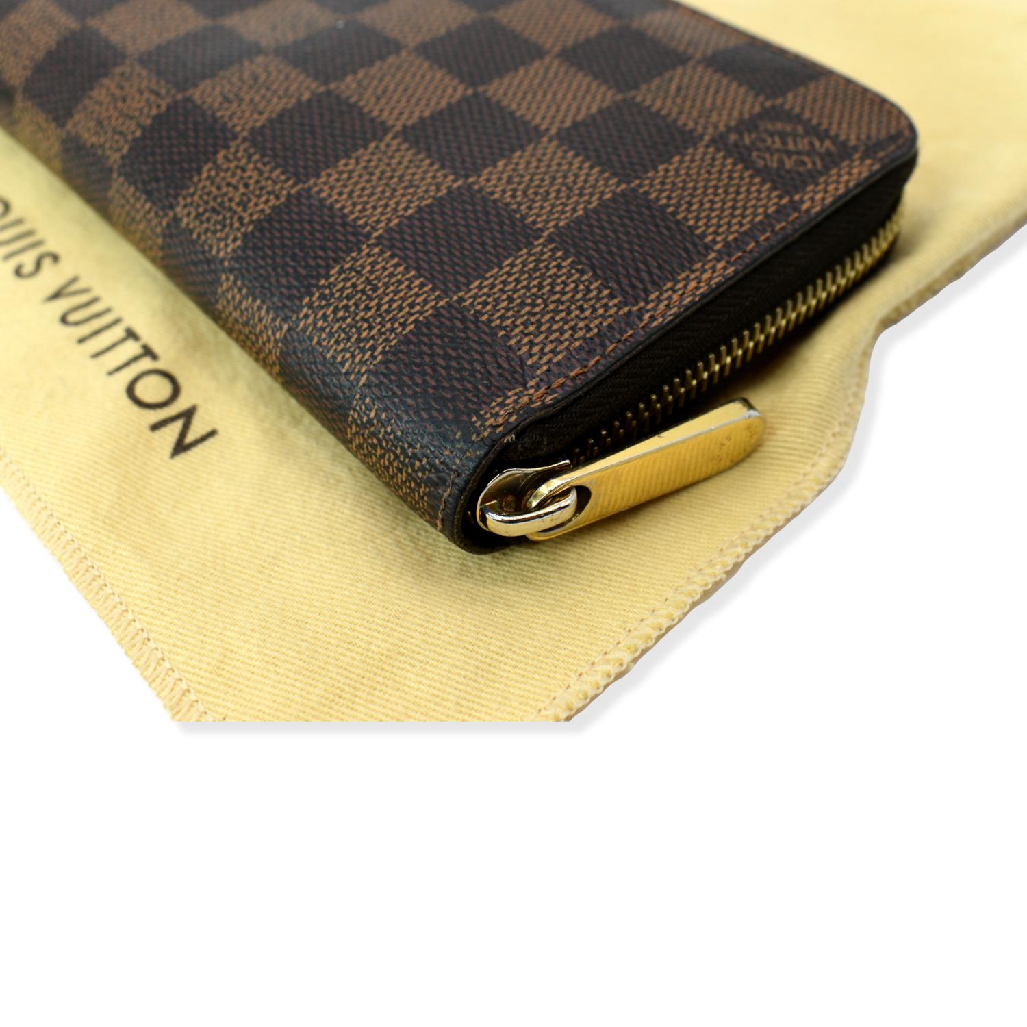 Louis Vuitton Zippy Wallet MM, Brown