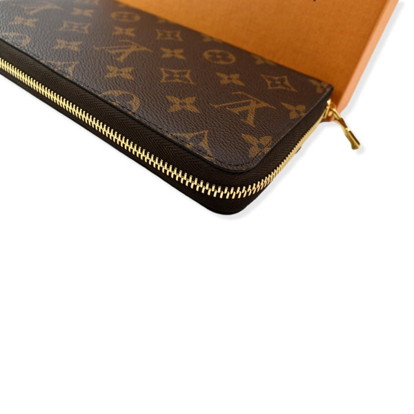 LOUIS VUITTON Monogram Canvas Zippy Long Wallet Brown