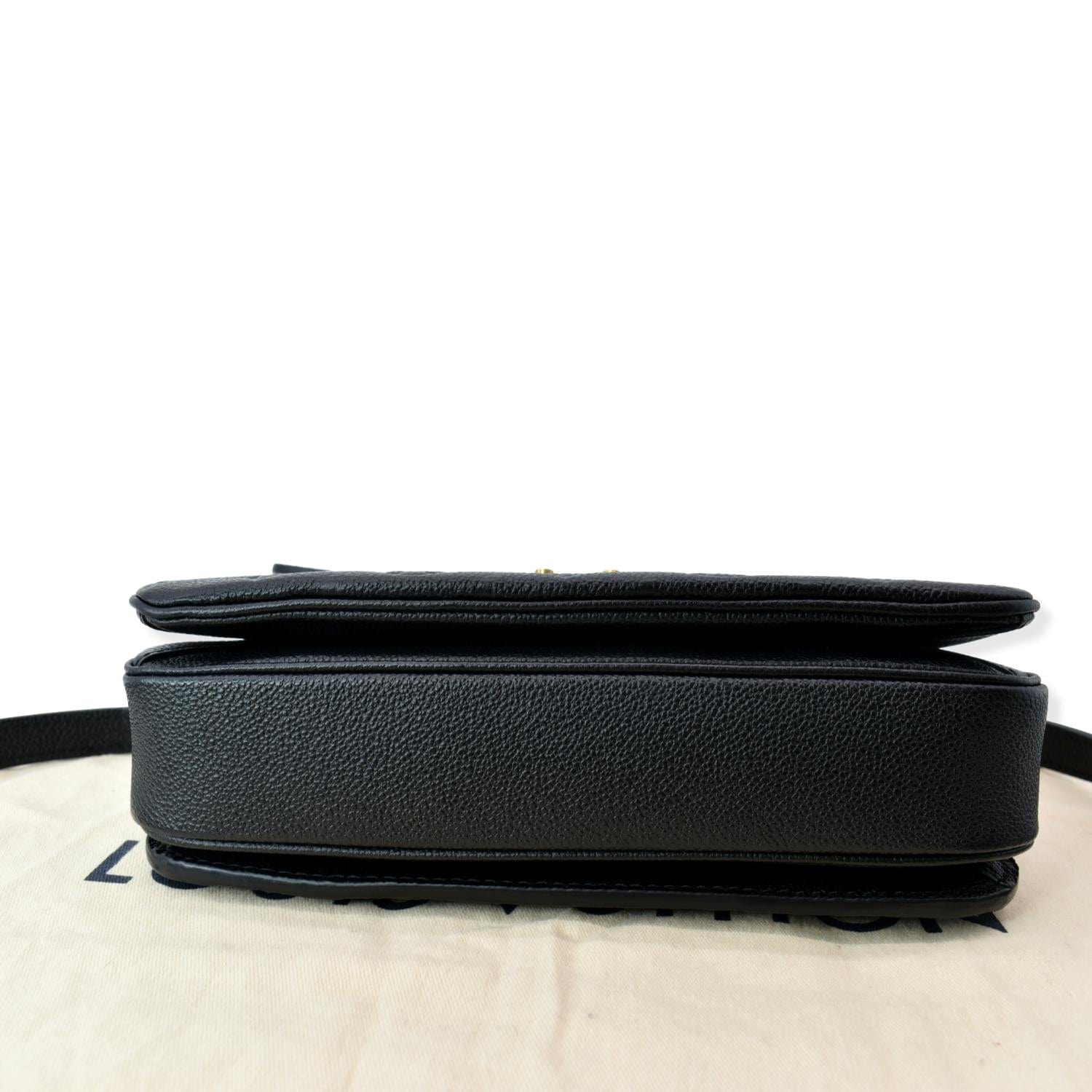 Pochette trunk leather handbag Louis Vuitton Black in Leather - 30397352