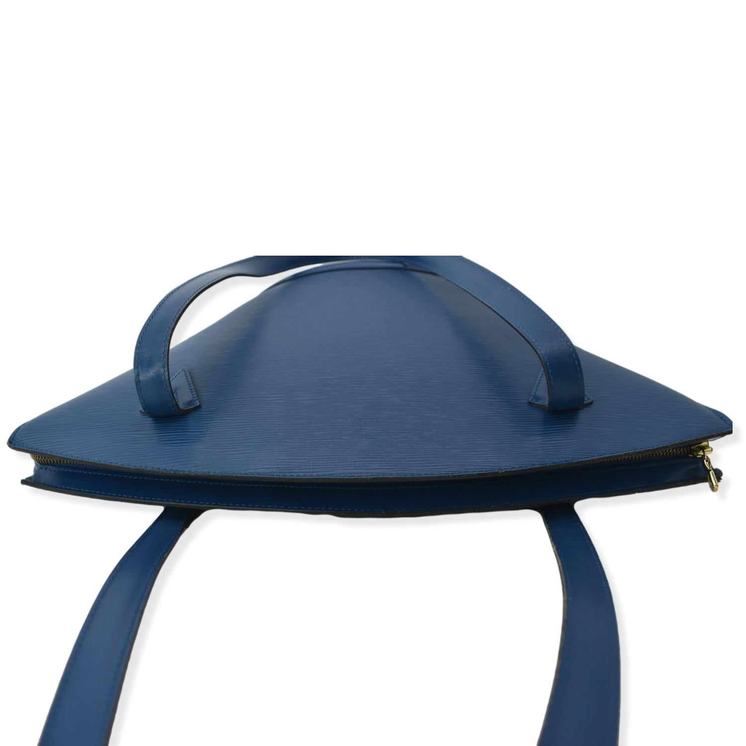 Louis Vuitton Blue Epi Saint Jacques GM Long Strap Leather ref.652141 -  Joli Closet