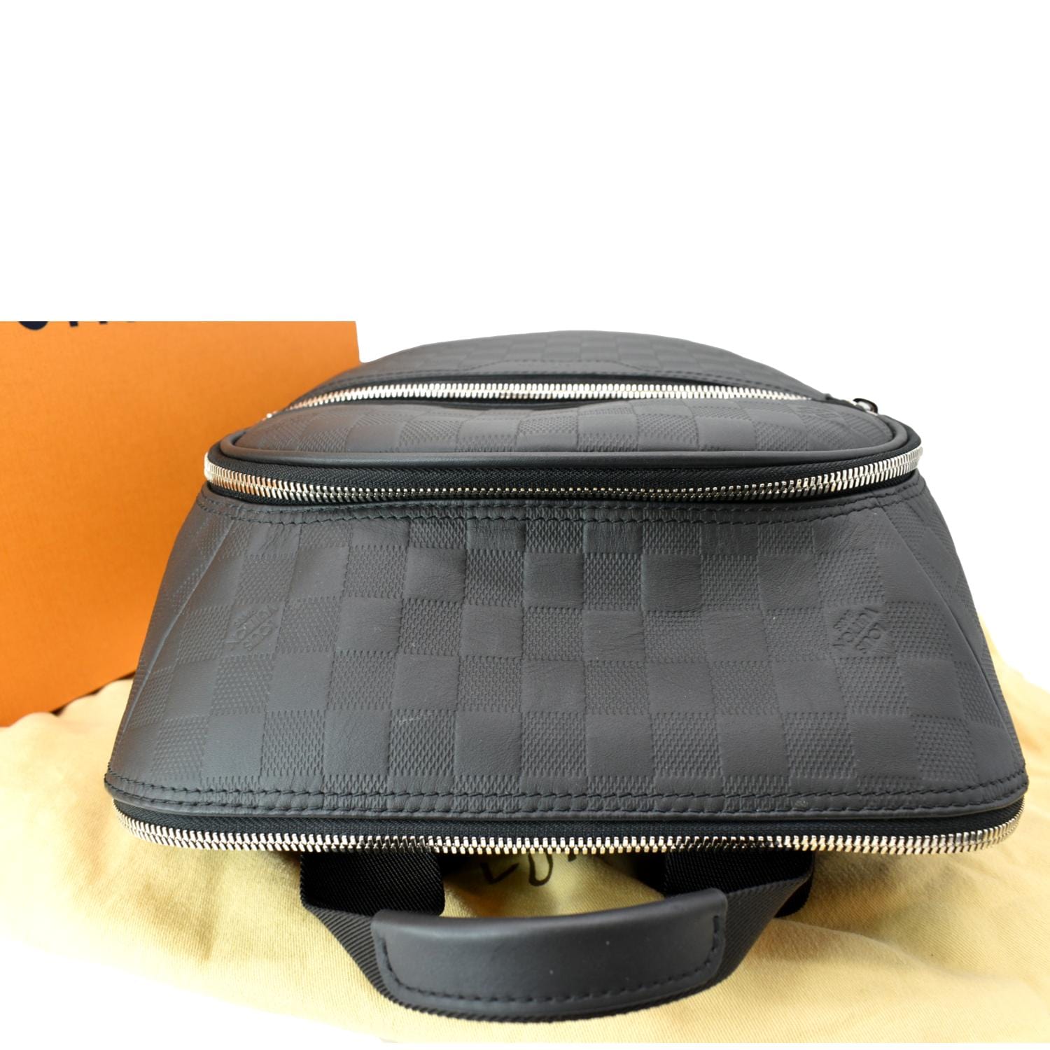 Louis Vuitton Michael NV2 Damier Infini Leather Backpack Bag Louis Vuitton Michael NV2 Damier Infini Leather Backpack Bag