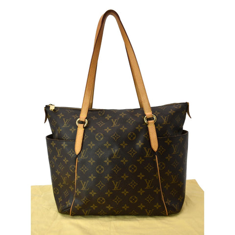 Louis Vuitton Totally MM Monogram Canvas Shoulder Bag Brown