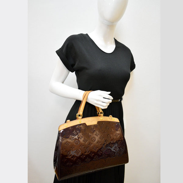 LOUIS VUITTON Brea MM Monogram Vernis Satchel Bag Amarante