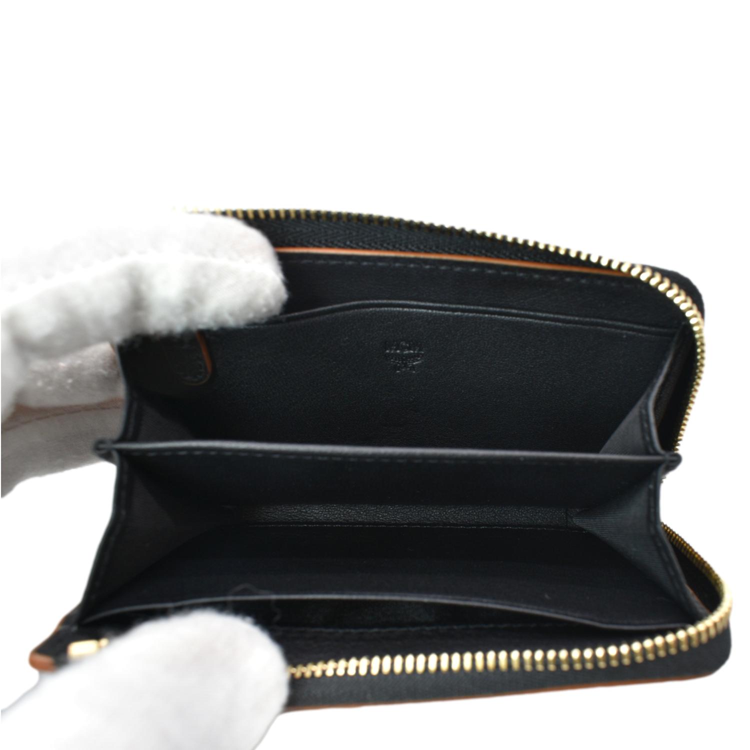 Mcm Aren Snap Wallet in Embossed Monogram Leather, Black