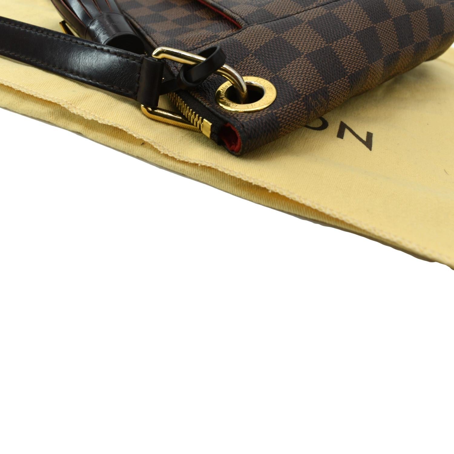 Louis Vuitton Eva Discontinued Damier Canvas Cross Body Bag