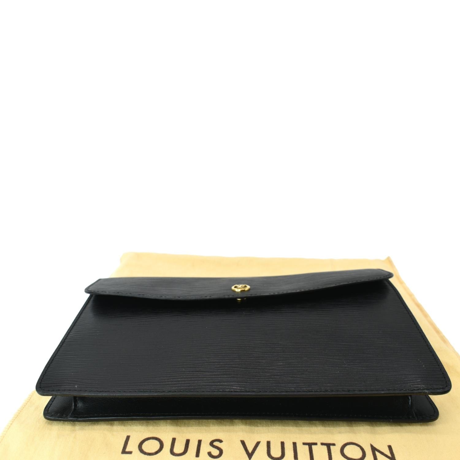 Félicie leather clutch bag Louis Vuitton Black in Leather - 37721539