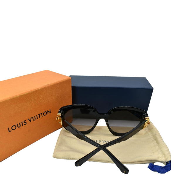 LOUIS VUITTON Z1391W 93L Black Sunglasses Gray Lens