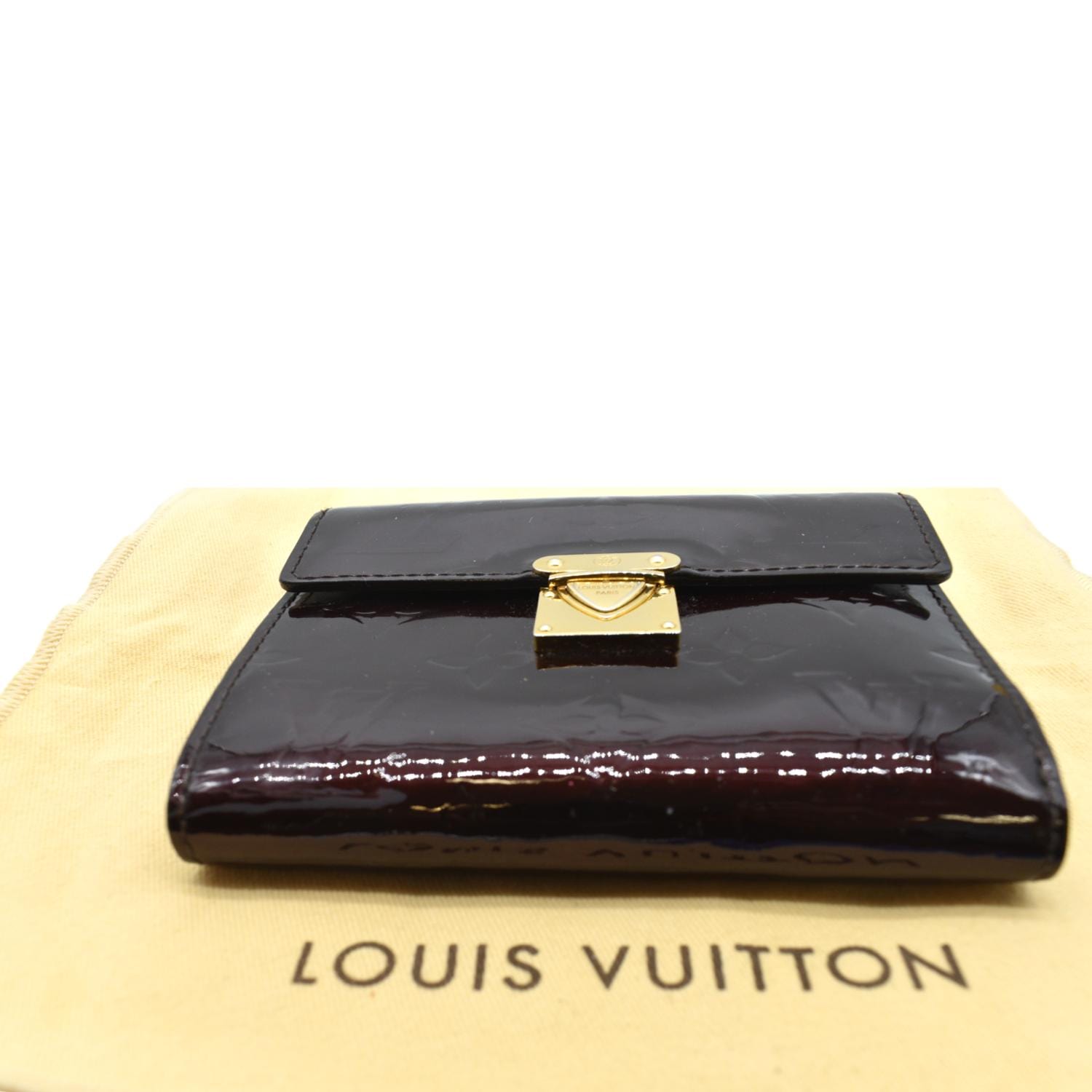 MINT Louis Vuitton Sunset Boulevard Vernis Clutch AMARANTE dark