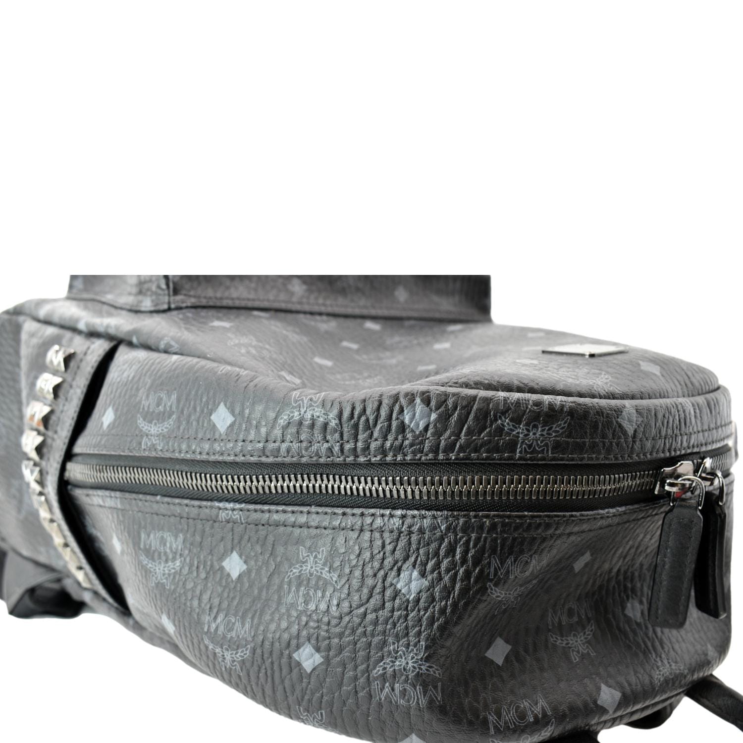 LARGE  Visetos Canvas Black Gray Leather Backpack MCM Stark Classic Visetos Canvas Backpack Black main image 4