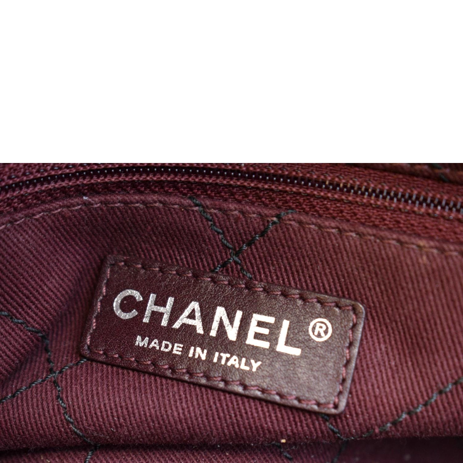 Chanel 2021 S/S Deauville medium tote bag, 名牌, 手袋及銀包- Carousell